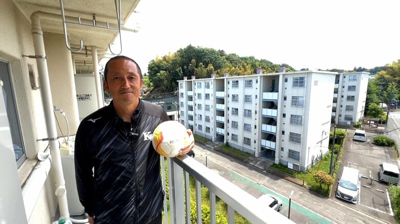 「団地は宝の山」団地の空き部屋を“選手寮”に活用！清掃活動やスマホ教室で地域にも貢献【アスヨク！】｜FNNプライムオンライン