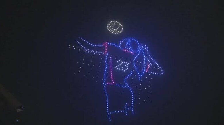 【夜空に舞う感謝】PFU勝利で飾ったホーム最終戦　青く染まった空にファンも歓喜！｜FNNプライムオンライン