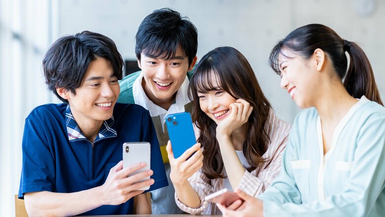 SNS上の“人気者”はスマホから離れた「あなたの現実」に必要な存在か？作家・山田尚史さんからの問いかけ｜FNNプライムオンライン