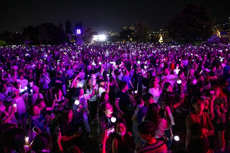 6月17日ソウル・汝矣島漢江公園で開かれた「BTS FESTA」には世界中から大勢のファンが訪れた （提供：BIGHIT MUSIC／HYBE）