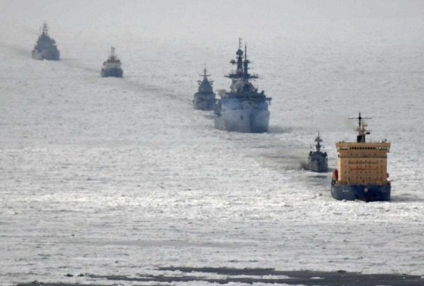 （写真提供：防衛省統合幕僚監部）