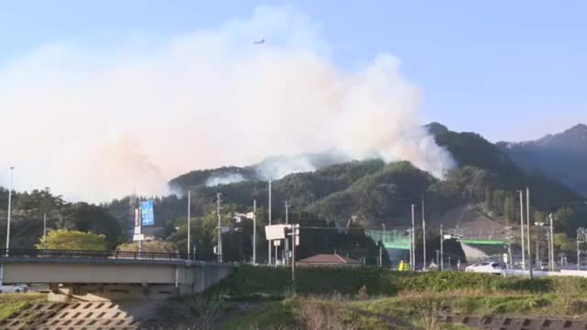 岩手・大槌山林火災、焼失面積92ha拡大し1373haに 災害派遣福祉チーム