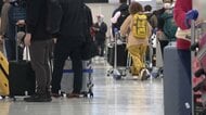 成田空港は早くも出国ピーク　26日は5万7000人見込み　ゴールデンウィーク最大12連休