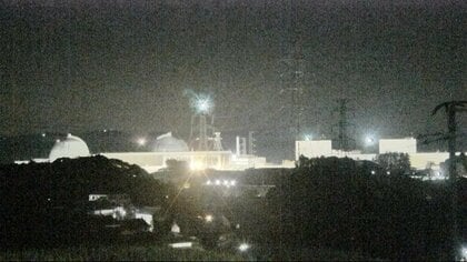 玄海原発にドローン侵入か？夜の上空に3つの光る謎の物体が2時間も飛行…「日本全体の原発に対する信頼にも関わる」