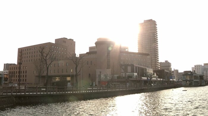 秋田市の千秋公園近くにある「秋田キャッスルホテル」