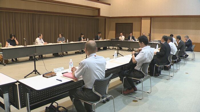 検討委員会