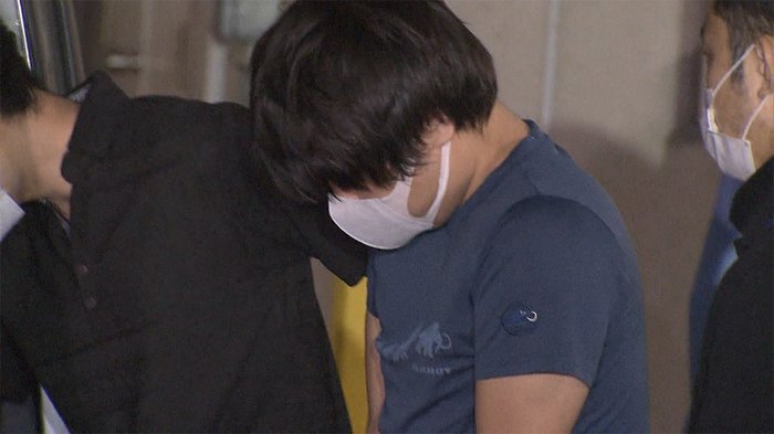 ジャンプ連載中の原作者逮捕 女子中学生にわいせつか