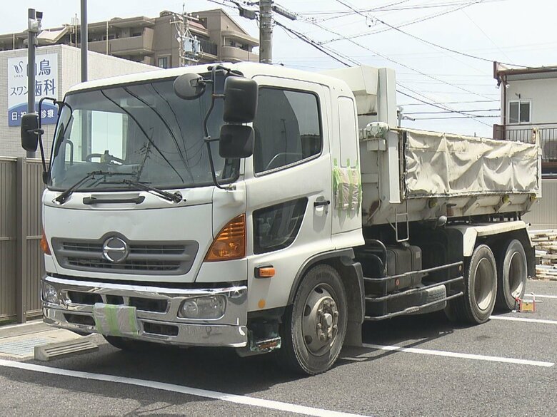 大型トラックを飲酒運転か…車に追突し相手にケガさせ逃げた疑い 53歳男逮捕「アルコールが体に残っていただけ」｜FNNプライムオンライン