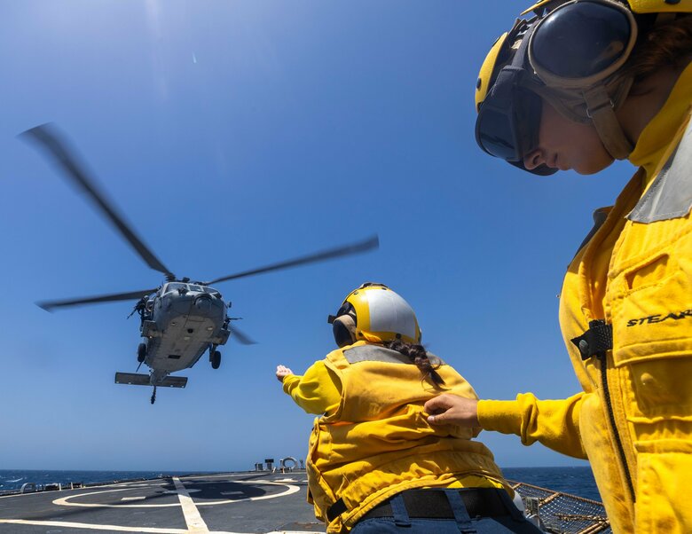 アメリカ中央軍　イランのレーダー施設など攻撃　ホルムズ海峡近くのケシム島など　ドローン2機撃墜も｜FNNプライムオンライン