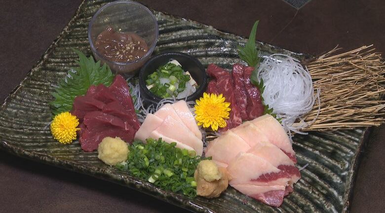「馬刺し」（さくら刺六種盛 M 4400円　）