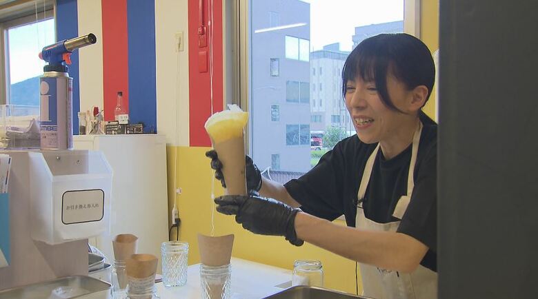 よつ矢クレープ・小林亜矢さん