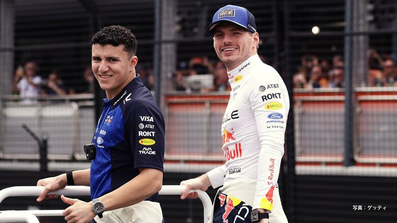 アイザック・ハジャー（左）マックス・フェルスタッペン（右）