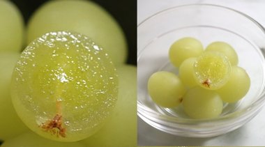 断面のみずみずしさはどう見ても本物…粘土で作られた“マスカット”がすごい