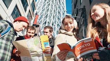 「“お通し”頼んでないのに…」 外国人観光客専用のトラブル相談窓口がオープン