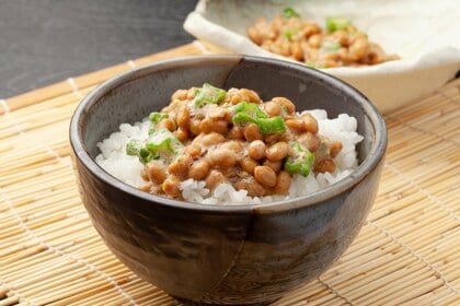 【ヤフー・データソリューション】7月10日は「納豆の日」!納豆に関する検索ビッグデータを分析したレポートを公開 「納豆」と一緒に検索されているのは「賞味期限切れ」「レシピ」「効果」