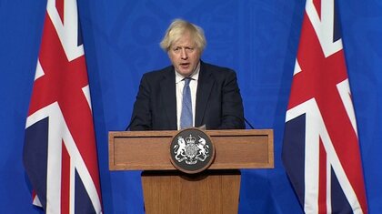 「実際の感染者はもっと多い」イギリス政府がさらに規制を強化　オミクロン株急増で