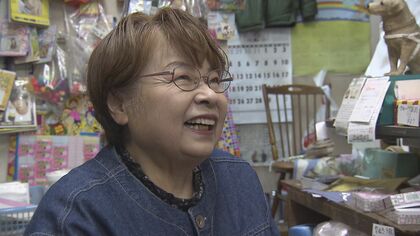 “名物おばちゃん”「56年あっという間」　仙台の子どもたち見守ってきた駄菓子屋　「ハトヤ」閉店へ