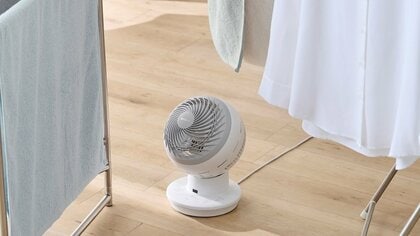 「置く向き」「場所」を変えるだけで効率アップも？メーカーが教えるサーキュレーターの“効果的な置き方”6選