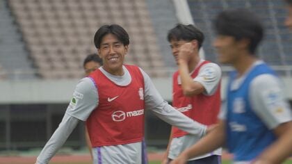 「代表のレベル見せてやれ～」初日本代表の中野就斗選手に愛あるいじり　Ｗ杯戦士の経験、サンフレに還元を