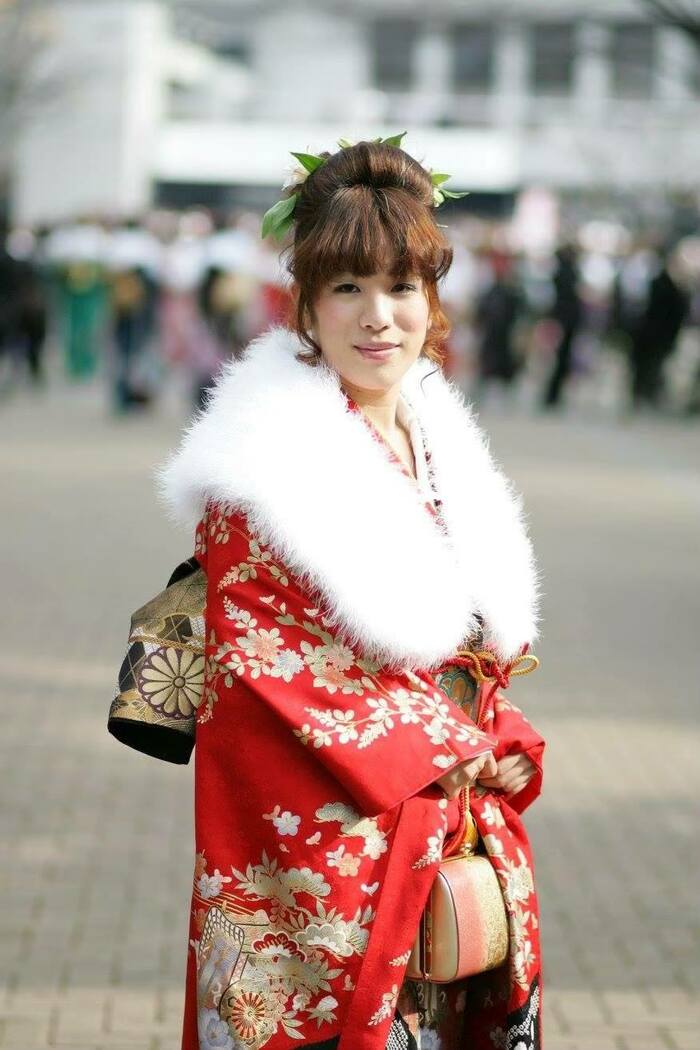 成人式の悠以さん「振袖で出ます」の宣言通り振袖で出席