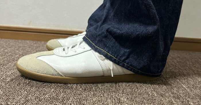 裾にたわみが出ない“ハーフクッション”（特集班撮影）