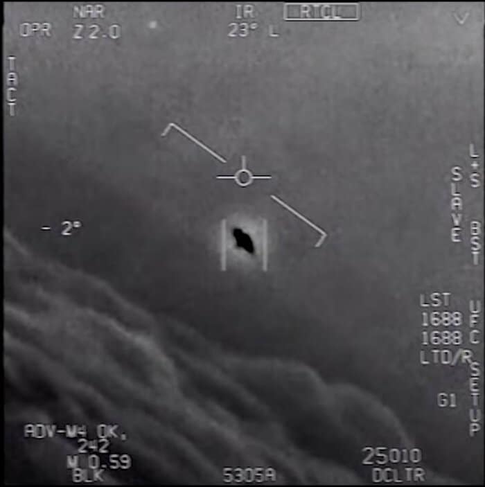 2004年にサンディエゴ沖で撮影された「UFO動画」(米国防総省が2020年に公開)