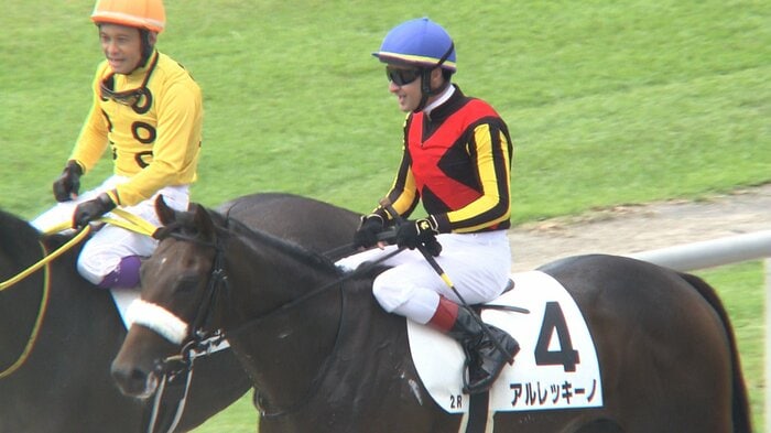 2歳未勝利戦を制したアルレッキーノ