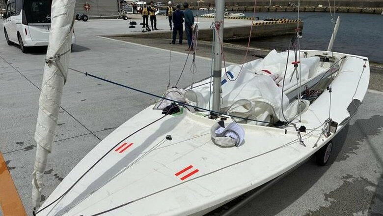 「初めての練習」でヨット転覆、富山大学新入生が海に投げ出される　射水市沖で救助艇が引き揚げ｜FNNプライムオンライン