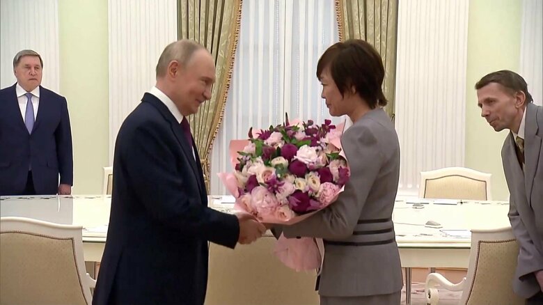 安倍昭恵さんとプーチン大統領が面会「安倍元首相は素晴らしい政治家だった」と改めて哀悼の意を表す｜FNNプライムオンライン