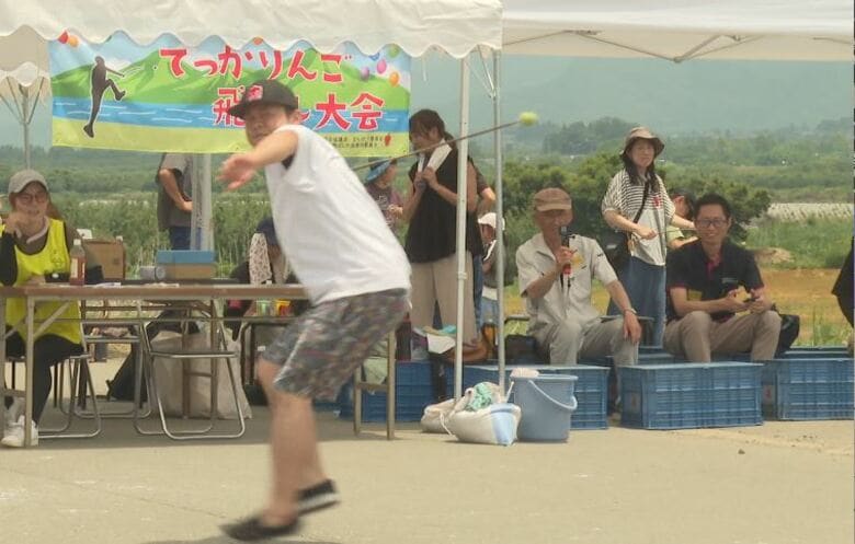 80メートル以上飛ばす人も　廃棄予定の小さな実を使う「てっかりんご飛ばし大会」　台風被災地を元気に｜FNNプライムオンライン