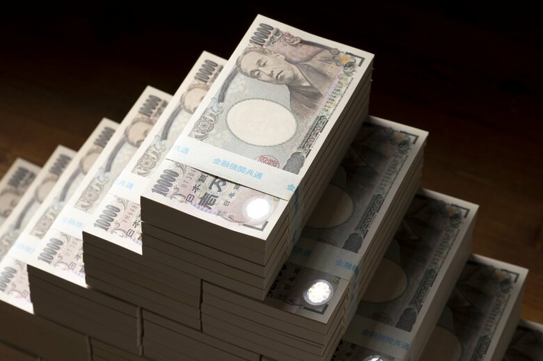 超高額な契約金は歴史的な円安によって生まれた（画像：イメージ）