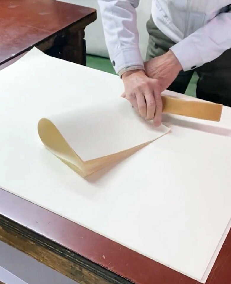 端を合わせて