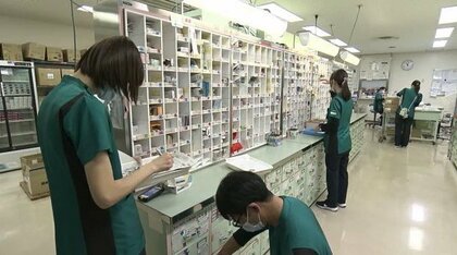 深刻…病院の薬剤師不足　背景には“忙しさ”だけではなく“待遇面”も？　「初任給で考えた場合の年収差が…」