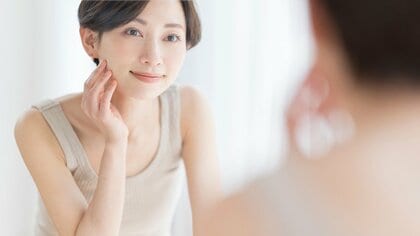 女性が化粧をし始める時期 15~19歳は中学生までに43% 体毛への悩み 小学生から気になり始める