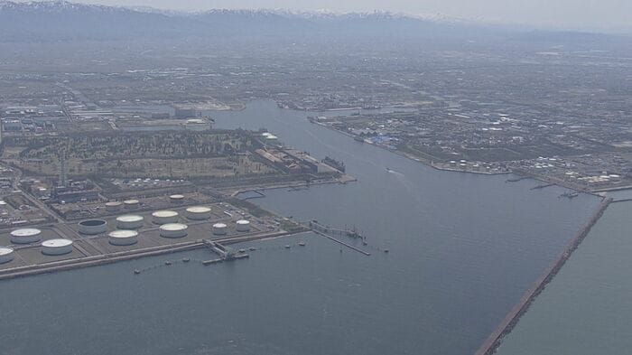 新潟東港