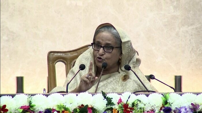 首相を辞任しインドへ国外脱出したハシナ氏