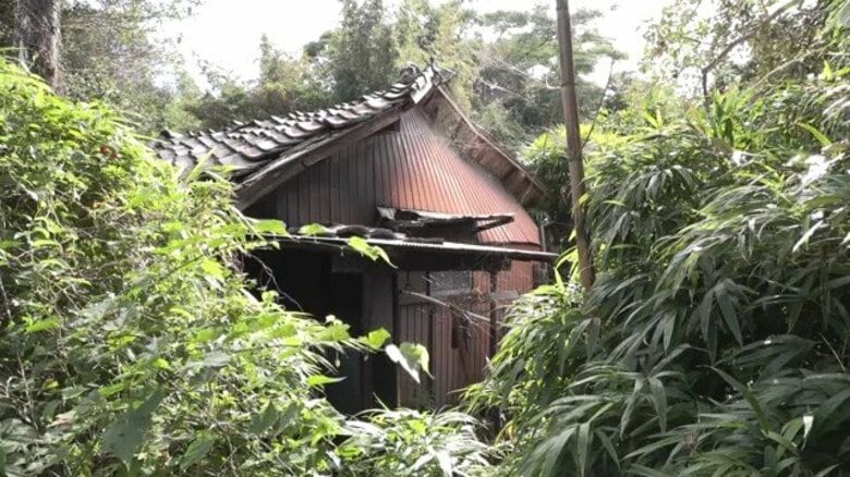 「傾いていた家が崩れた」住宅倒壊で86歳女性が死亡 鹿児島・東串良町|FNNプライムオンライン