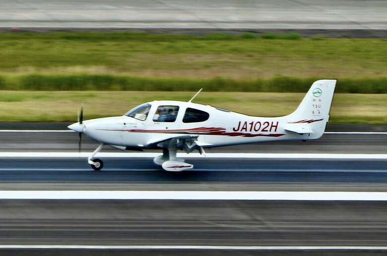 【続報】不明の小型機に搭乗の3人のうち2人は京都在住か　救難信号を発信　機体発見に至らず　福岡・星野村で「小型機墜落」の通報｜FNNプライムオンライン