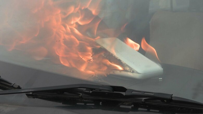 【注意喚起】炎天下に放置でモバイルバッテリーが発火　携帯用扇風機は強い衝撃で電池が破裂の恐れ　NITE｜FNNプライムオンライン