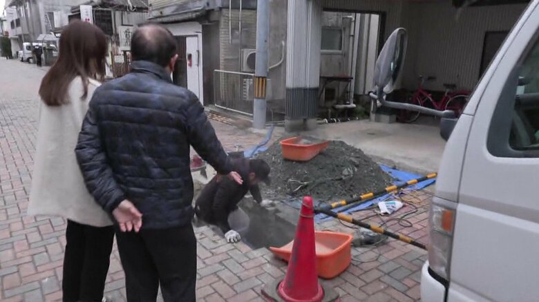 配湯管の修理現場