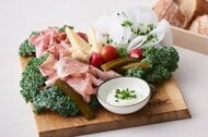 日本初出店のアルプス料理「ケーファー アルプス キッチン」　天神ビジネスセンターIIに8月4日オープン　福岡市