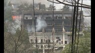 「心霊スポット化」したホテルで火事　20年以上前に廃業、入口前にタバコの吸い殻…若者の目撃証言も