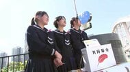 赤い羽根共同募金運動がスタート　高校生が街頭活動　岩手県盛岡市