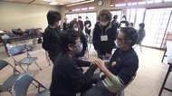 「手の触れ合い」が孤立から救う…コロナ禍の盲ろう者 ‟人との接触”は大切な意思疎通の手段【岡山発】