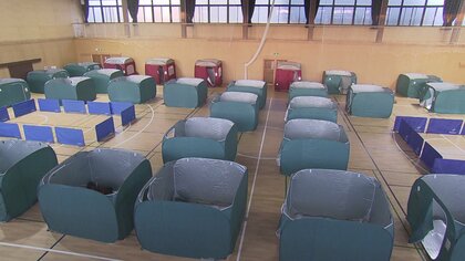 実際に設置してみて感じた配慮…「コロナ禍の新しい避難所」感染対策やプライバシー保護に生きる過去の教訓