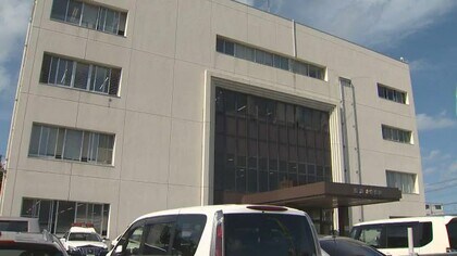 有名シルバーアクセサリーブランドの偽物を販売した疑い 名古屋市の４１歳男を