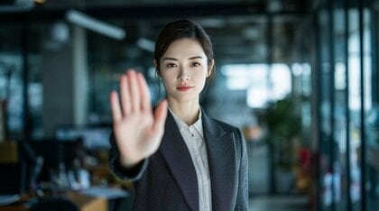 2025年のコンプラ違反倒産 4年ぶりに減少　「業法違反」「資金使途不正」では3割を超える減少、 大型倒産のコンプラ違反が目立つ