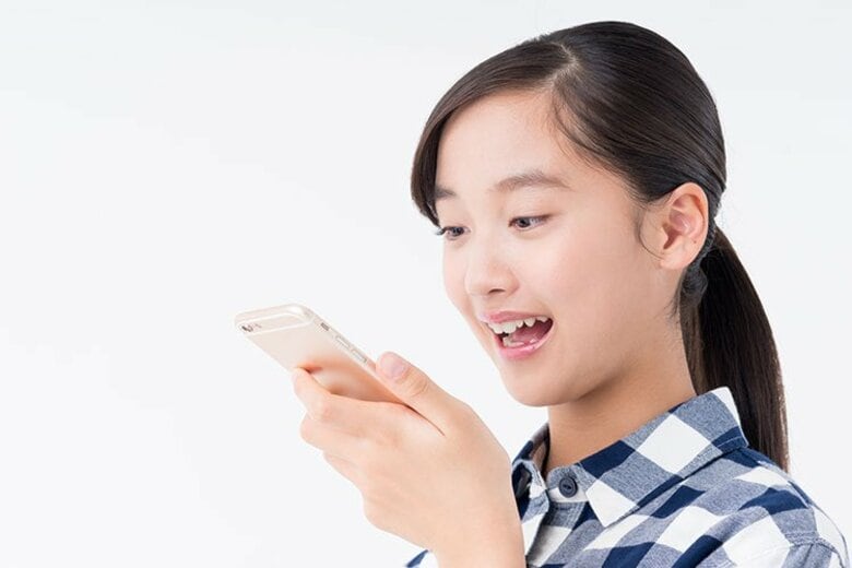 【調査結果】小中学生の約4割が勉強や宿題にAIを活用!学習時の補助として、問題の解説や宿題の丸付けなどに利用