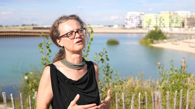 シュペルクさん「この街では車は優先されない」