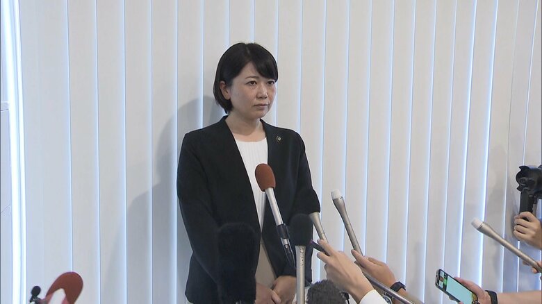 議会への説明後カメラの前に現れたが…9月26日